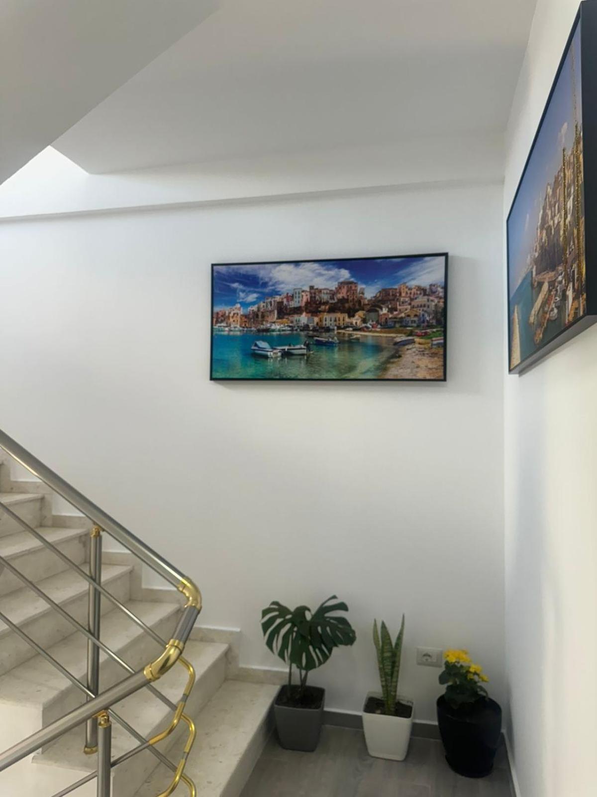 Vila Brilant Vlorë Esterno foto