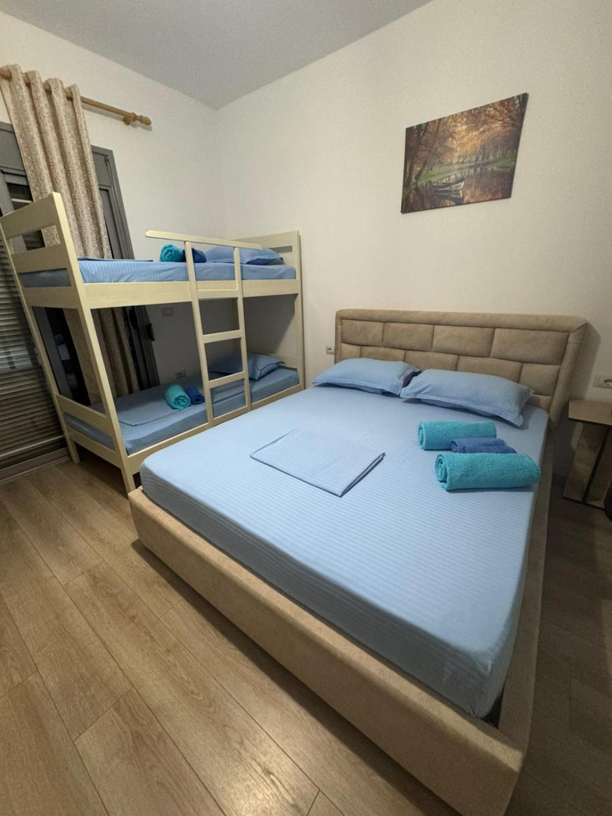 Vila Brilant Vlorë Esterno foto